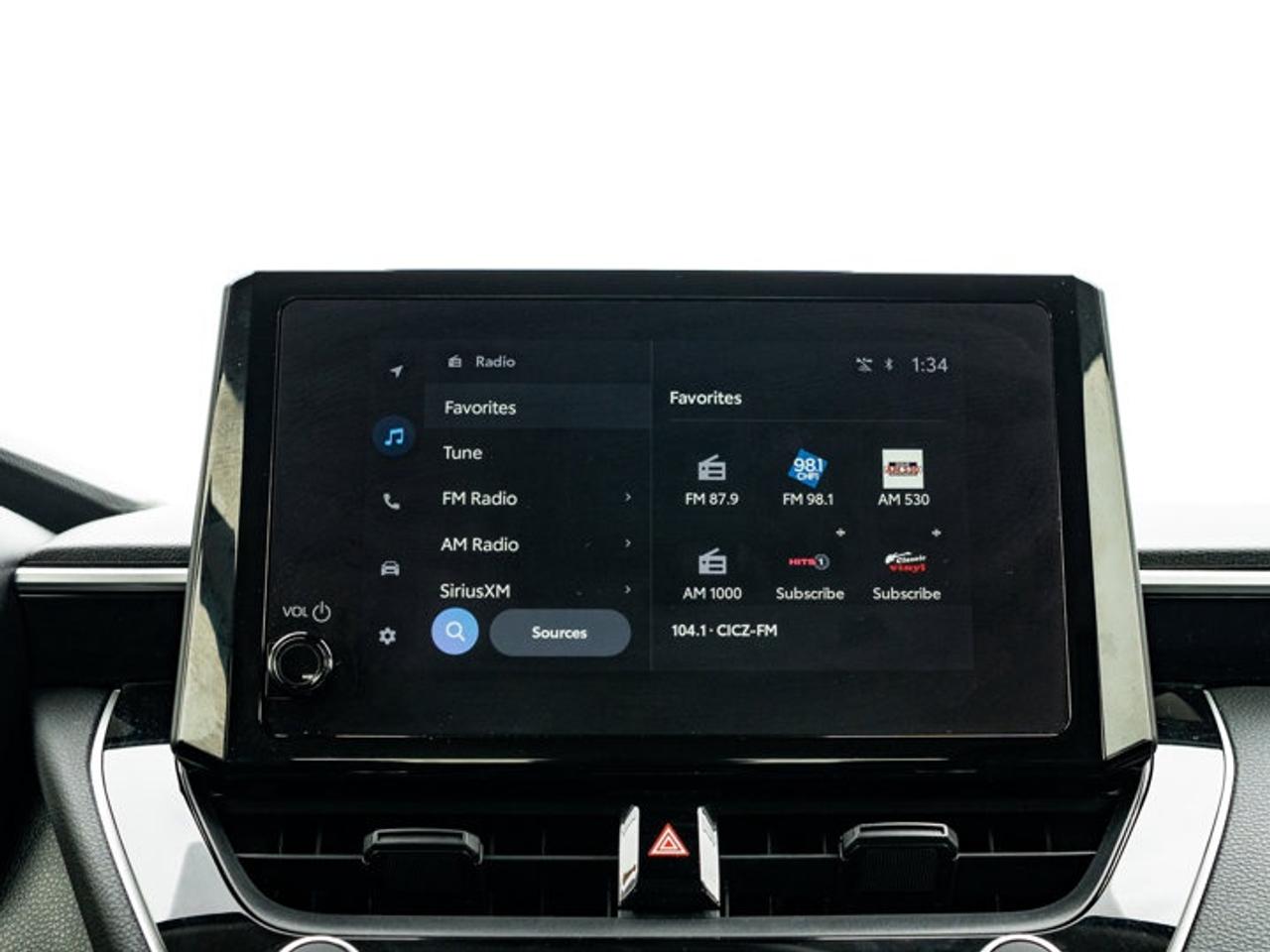 2023 Toyota Corolla Hybrid LE Photo