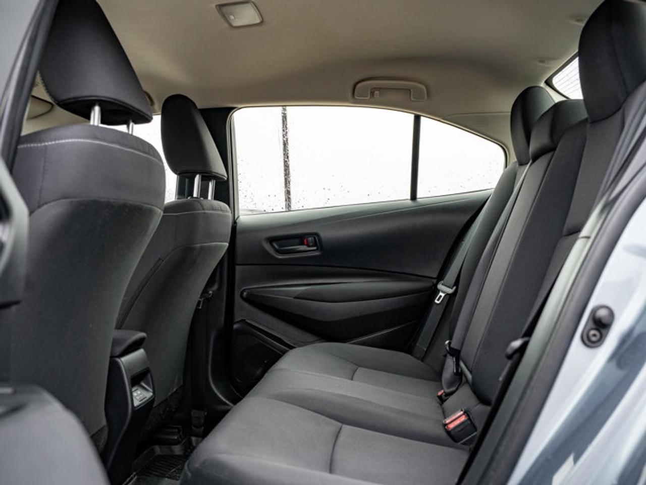 2023 Toyota Corolla Hybrid LE Photo