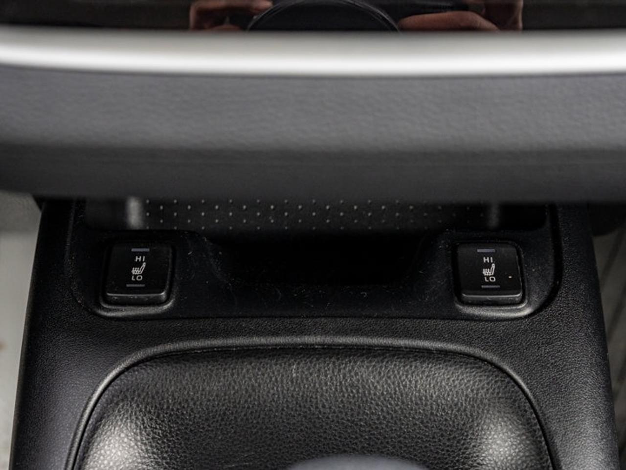 2023 Toyota Corolla Hybrid LE Photo