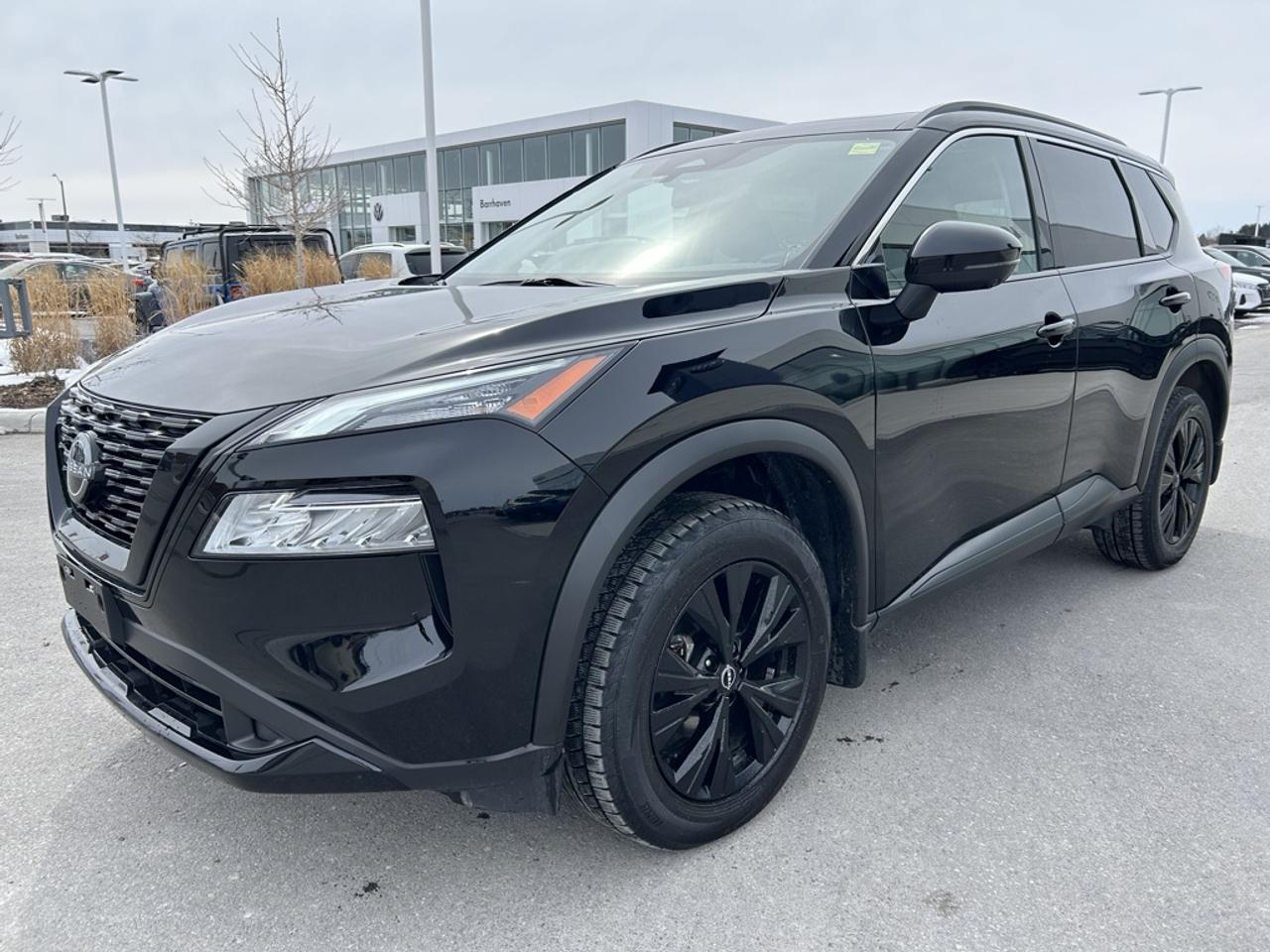 2023 Nissan Rogue SV Photo