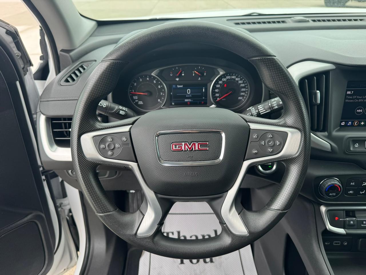 2024 GMC Terrain SLE Photo
