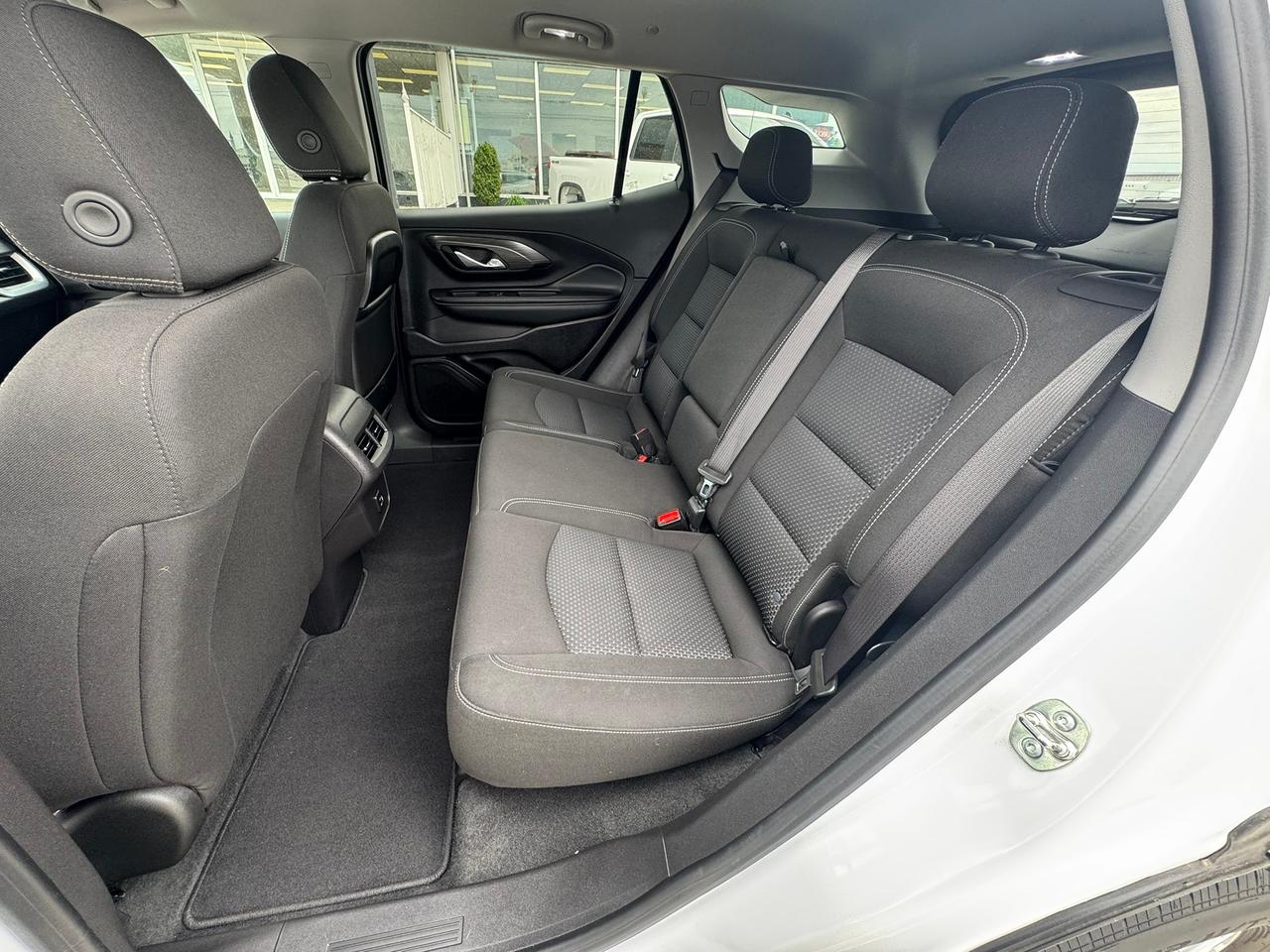 2024 GMC Terrain SLE Photo
