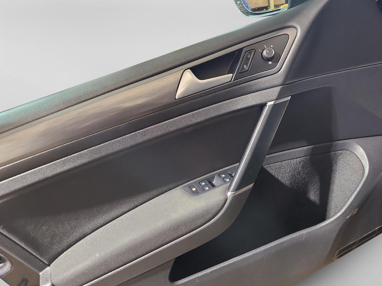 2019 Volkswagen Golf COMFORTLINE Photo