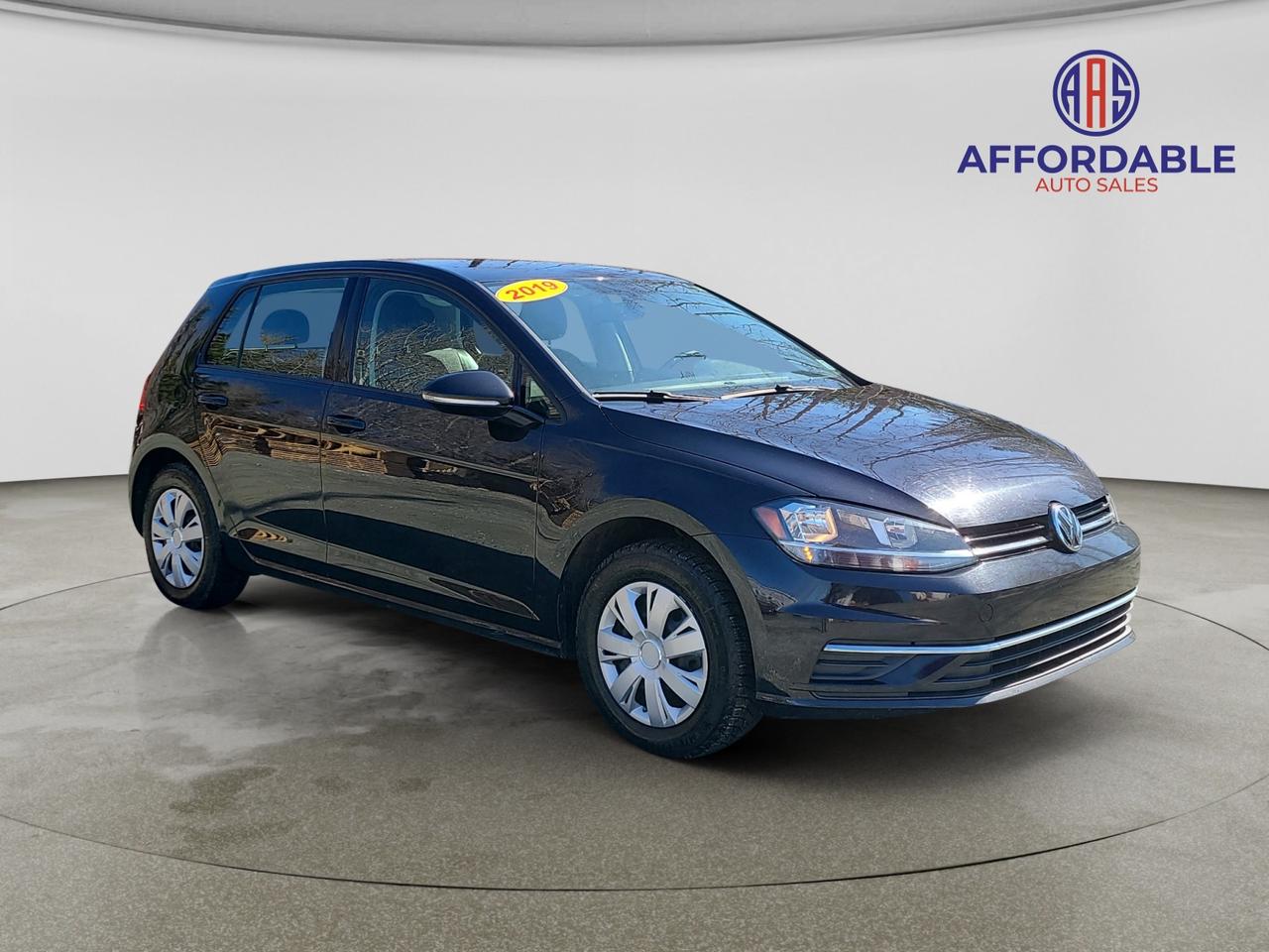2019 Volkswagen Golf COMFORTLINE Photo