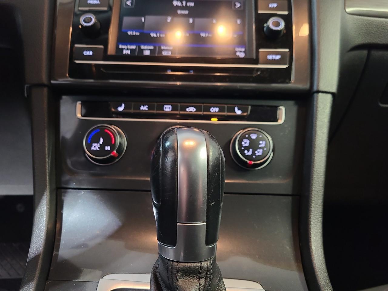 2019 Volkswagen Golf COMFORTLINE Photo