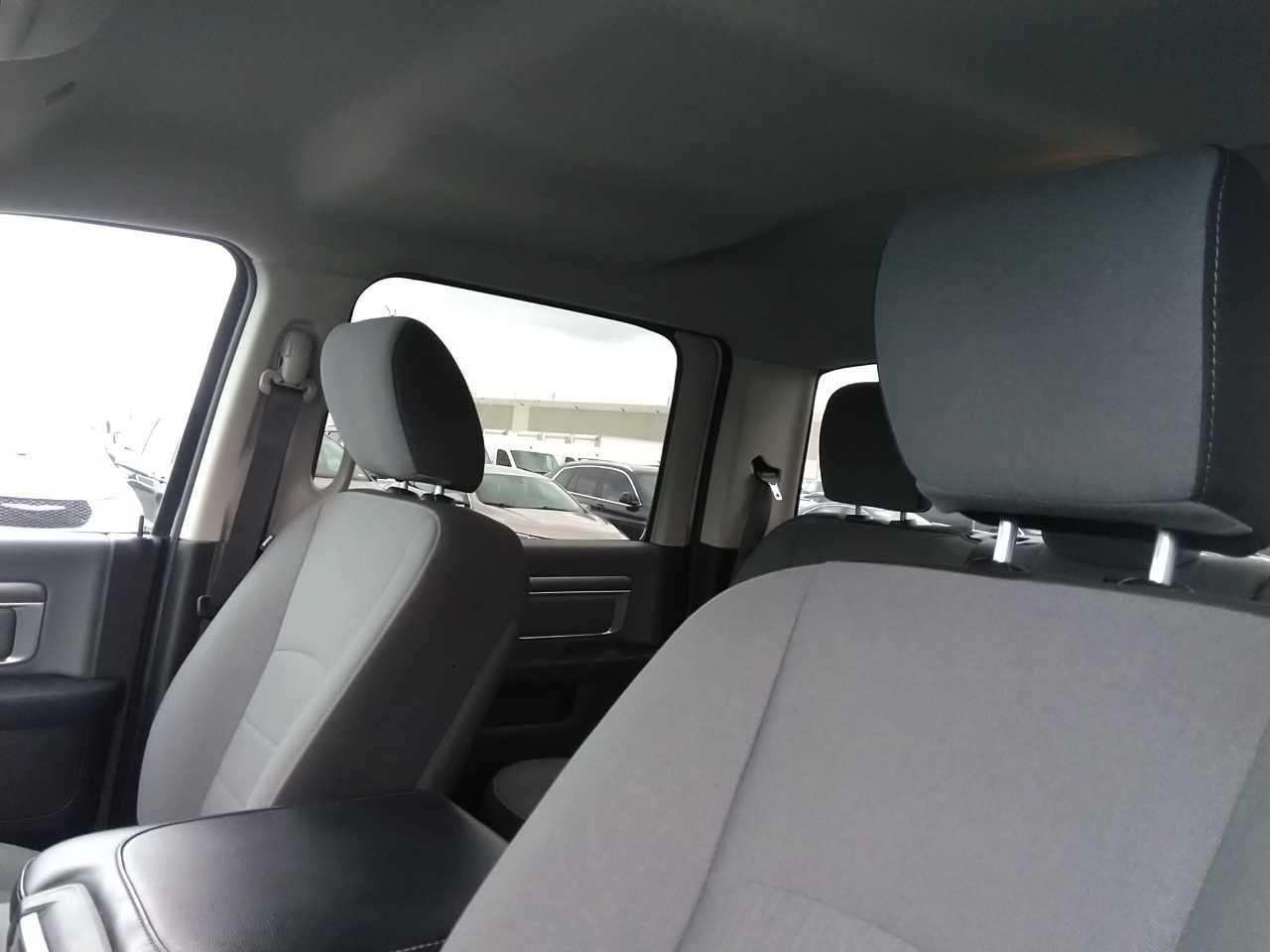 2023 RAM 1500 Classic SLT Photo2