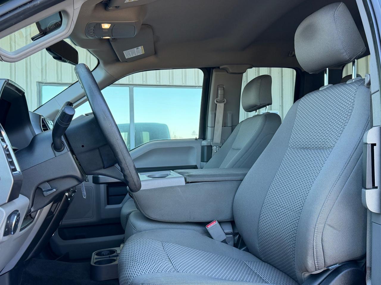 2015 Ford F-150 XLT SuperCab **EXCELLENT SERVICE HISTORY** Photo