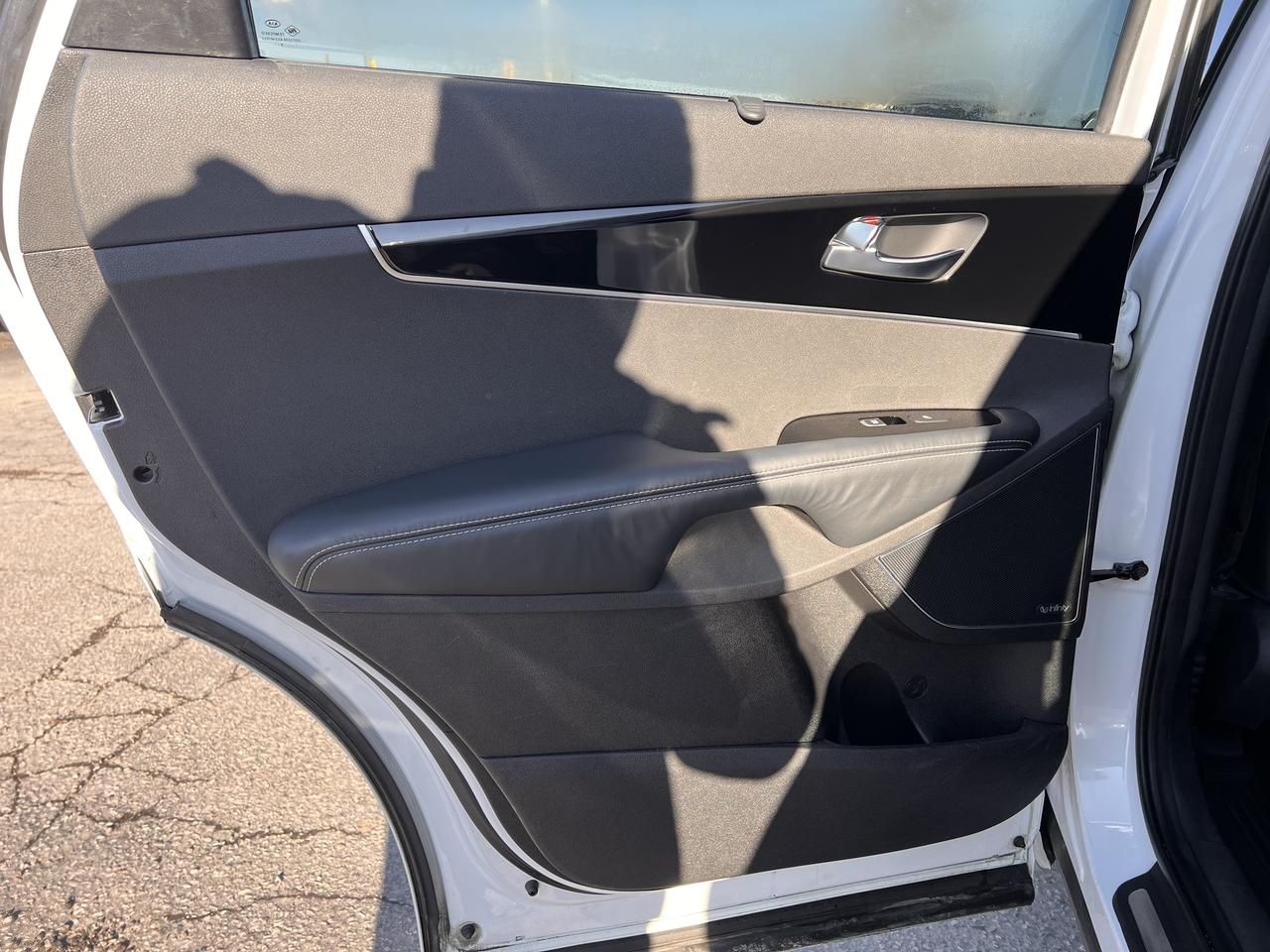 2017 Kia Sorento AWD 4dr SX V6 7-Seater Photo