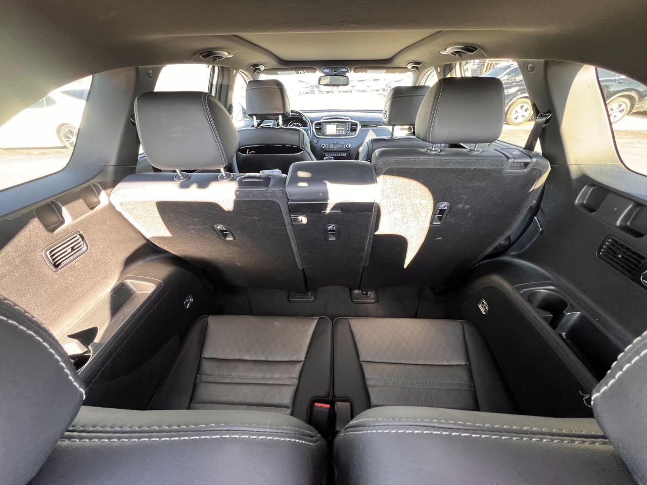 2017 Kia Sorento AWD 4dr SX V6 7-Seater Photo