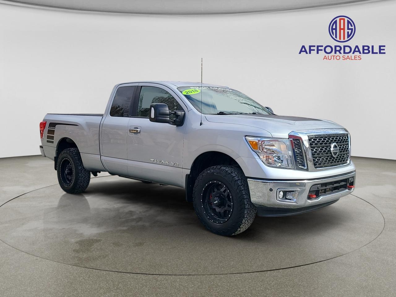 2018 Nissan Titan SV - Photo #7