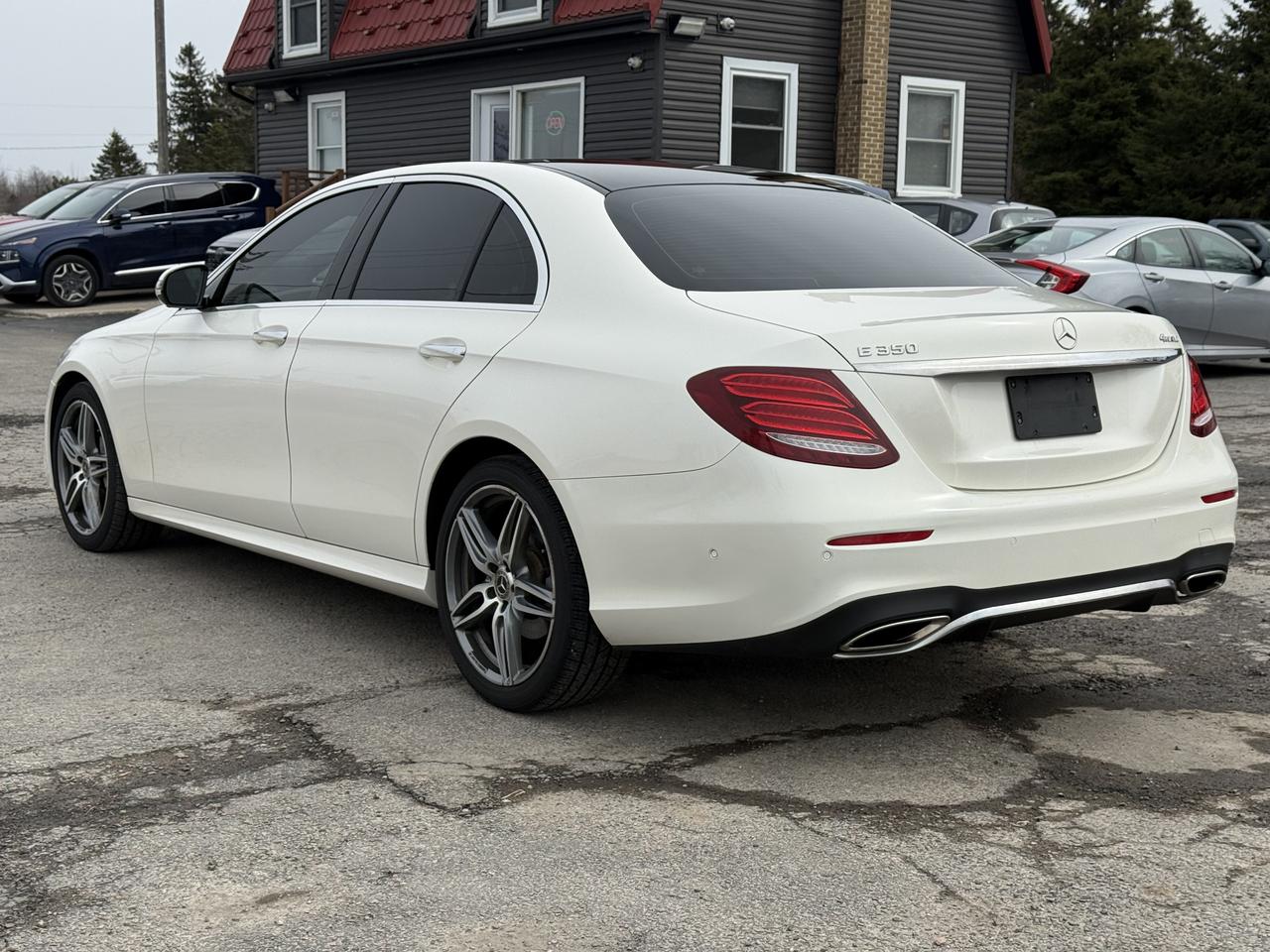 2020 Mercedes-Benz E-Class E 350 Photo4