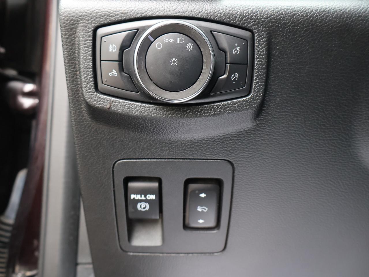 2020 Ford F-150 V8 SPORT 4WD CERTIFIED *ACCIDENT FREE* CAMERA BLUETOOTH HEATED SEATS CRUISE ALLOYS Photo