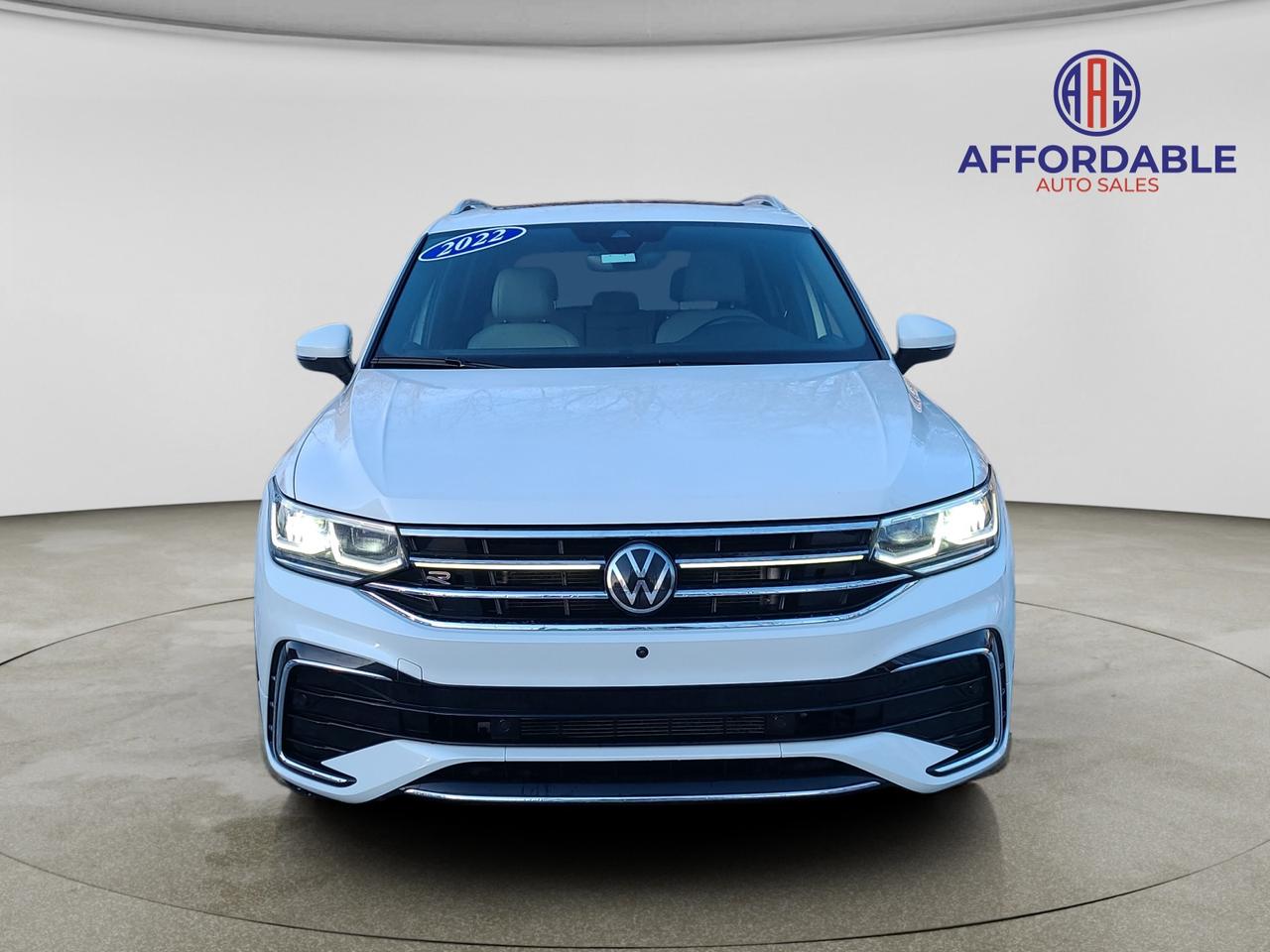 2022 Volkswagen Tiguan Highline R-line - Photo #8