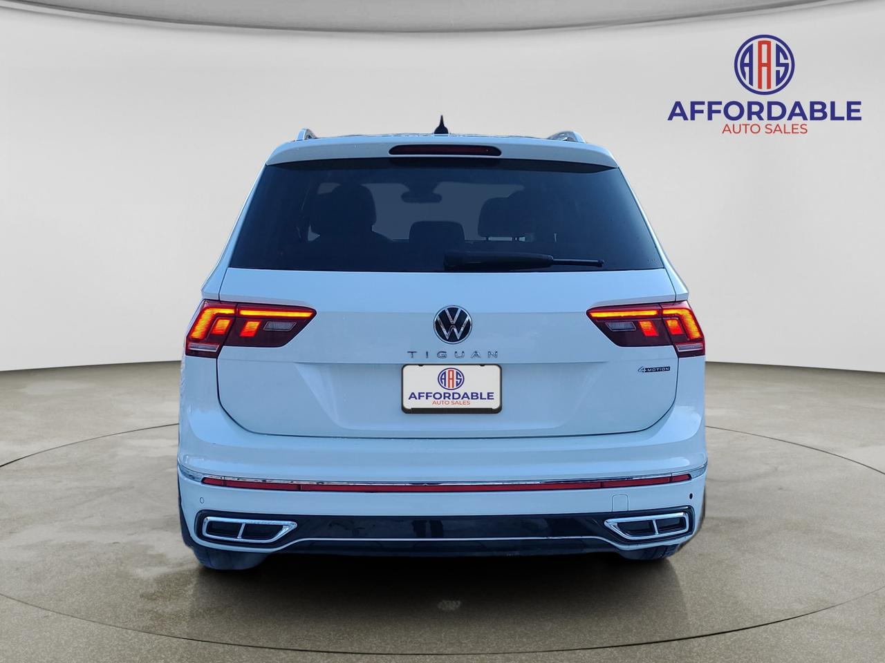 2022 Volkswagen Tiguan Highline R-line Photo