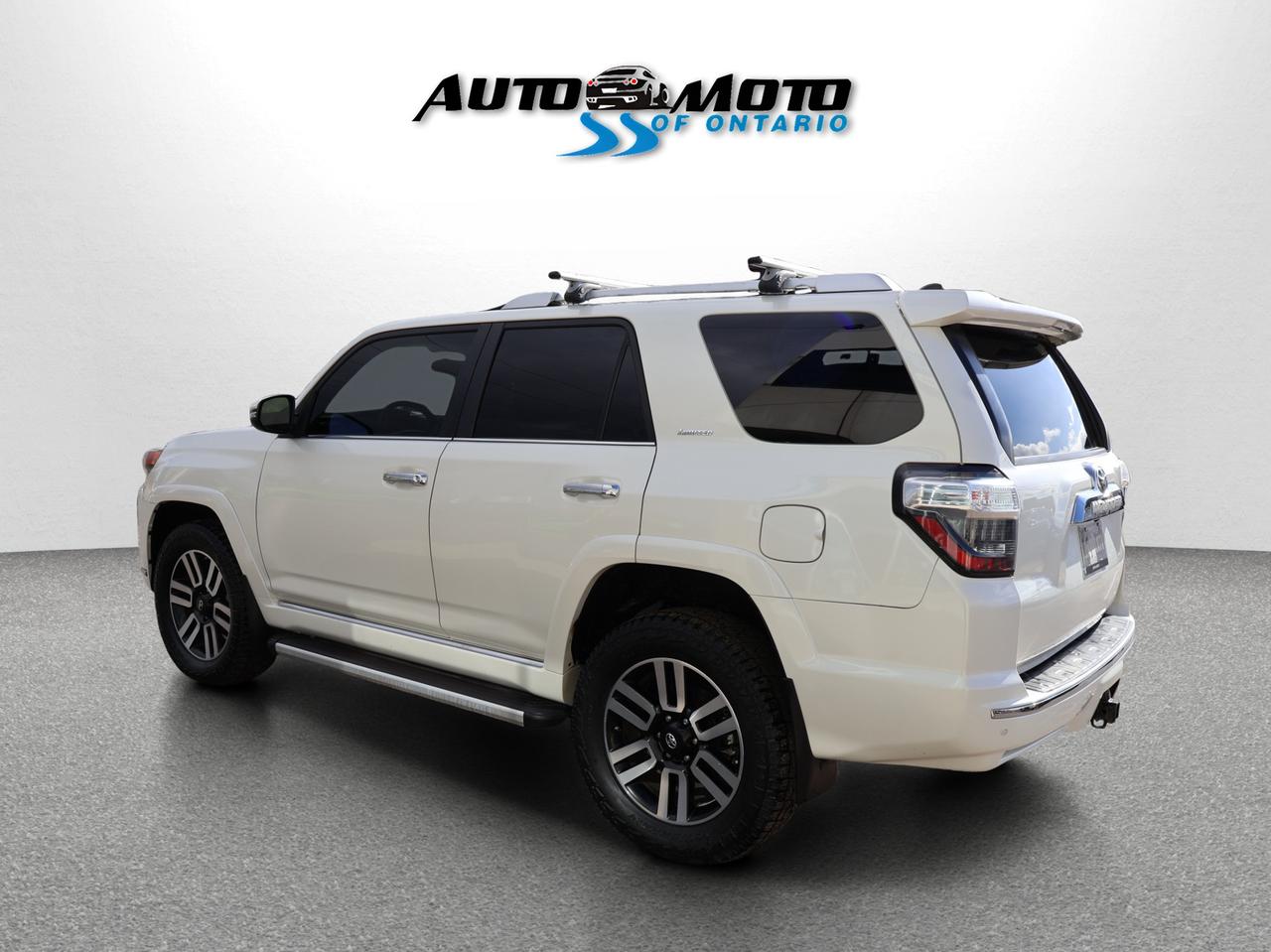 2017 Toyota 4Runner LIMITED 4WD CERTIFIED *ACCIDENT FREE* CAMERA NAV BLUETOOTH LEATHER HEAT/COLD SUNROOF CRUISE ALLOYS Photo3