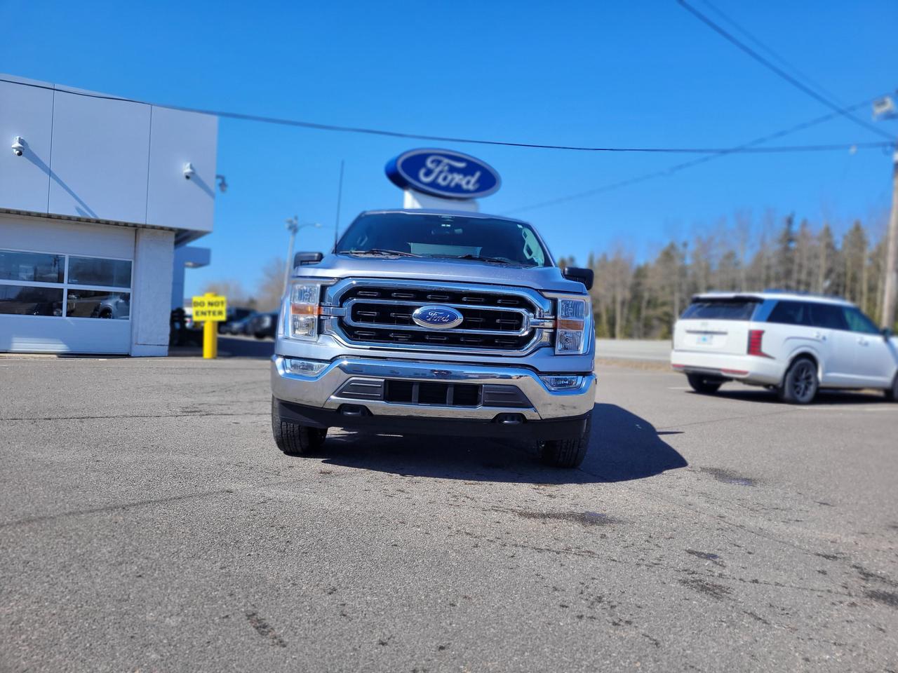 2022 Ford F-150 XLT 4WD SUPERCREW 6.5' BO Photo1