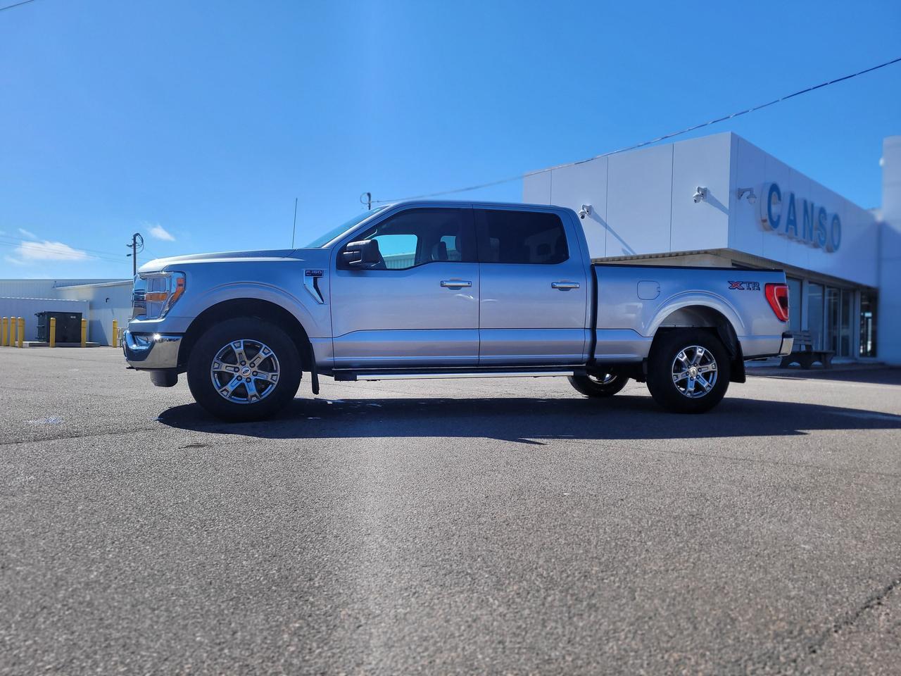 2022 Ford F-150 XLT 4WD SUPERCREW 6.5' BO Photo2