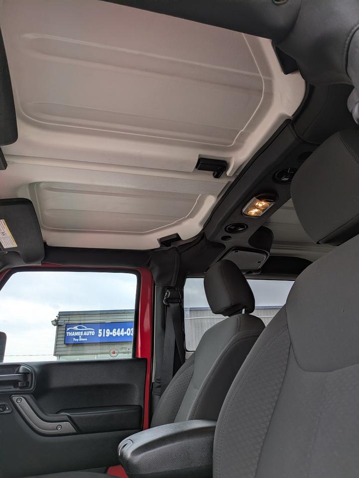 2017 Jeep Wrangler JK Sport Photo