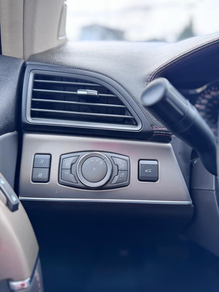 2015 Lincoln MKX AWD | NO ACCIDENTS | CERTIFIED Photo