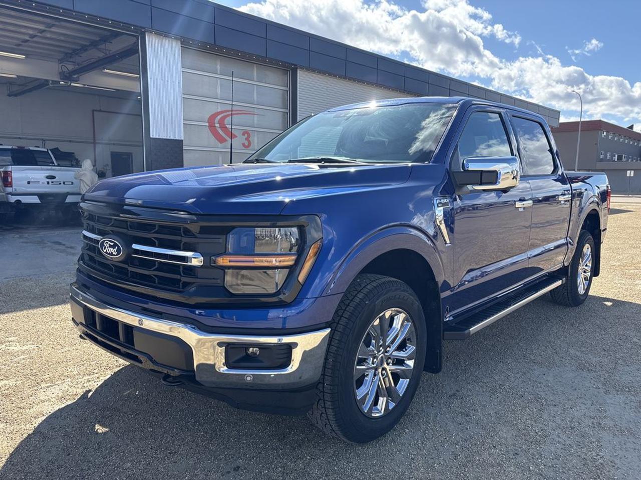 2026 Ford F-150 XLT 5.5' Box 302A Photo1