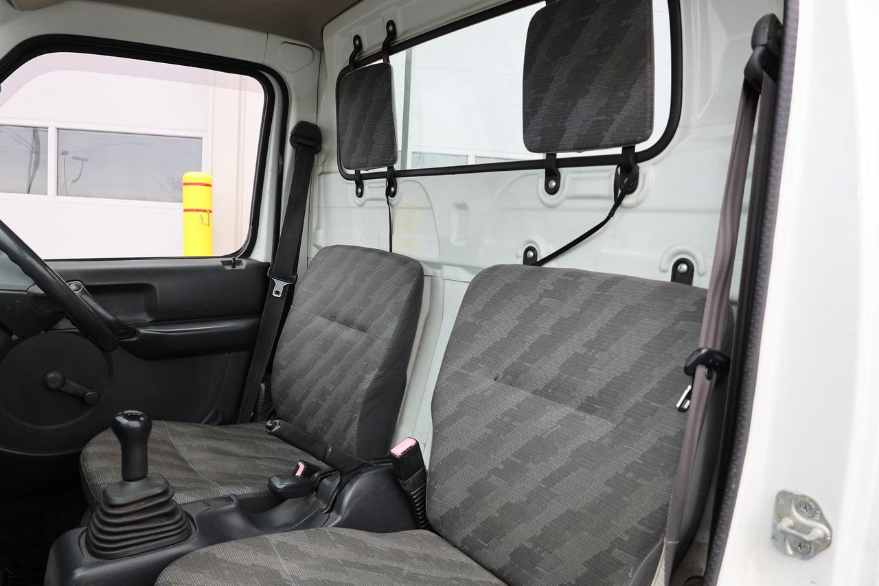 2007 Suzuki Carry 4WD 5-SPD MANUAL - LOW KMS|JDM IMPORT|KEI TRUCK Photo