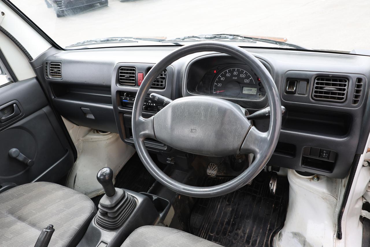 2007 Suzuki Carry 4WD 5-SPD MANUAL - LOW KMS|JDM IMPORT|KEI TRUCK Photo