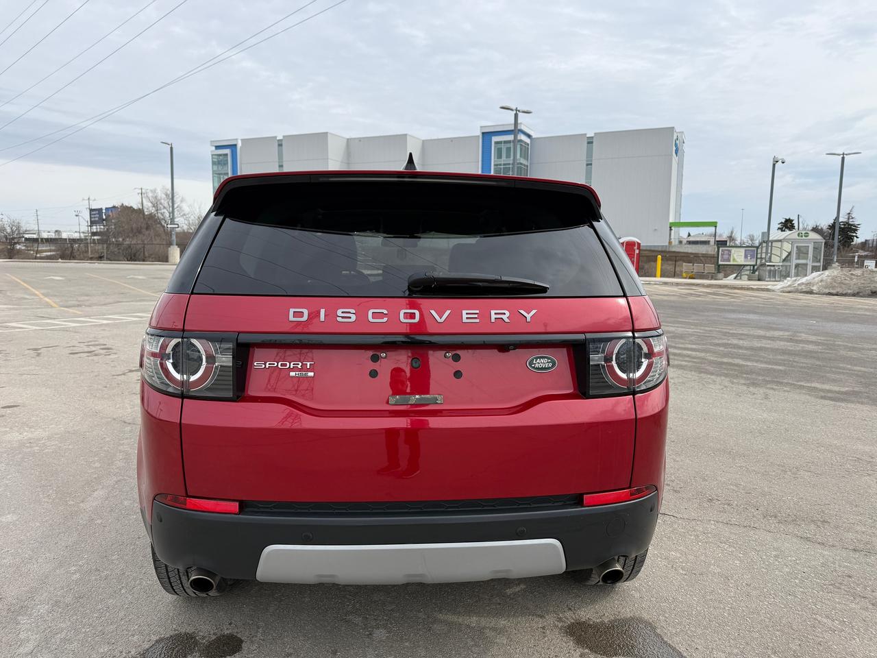 2018 Land Rover Discovery Sport HSE Photo4