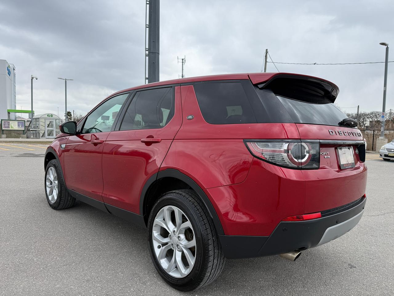 2018 Land Rover Discovery Sport HSE Photo