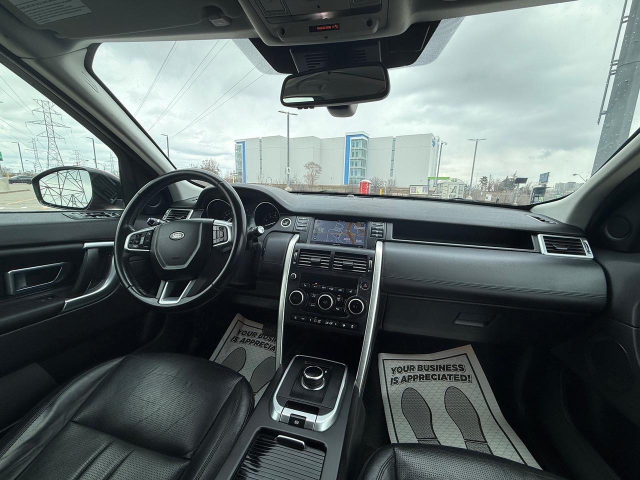 2018 Land Rover Discovery Sport HSE Photo