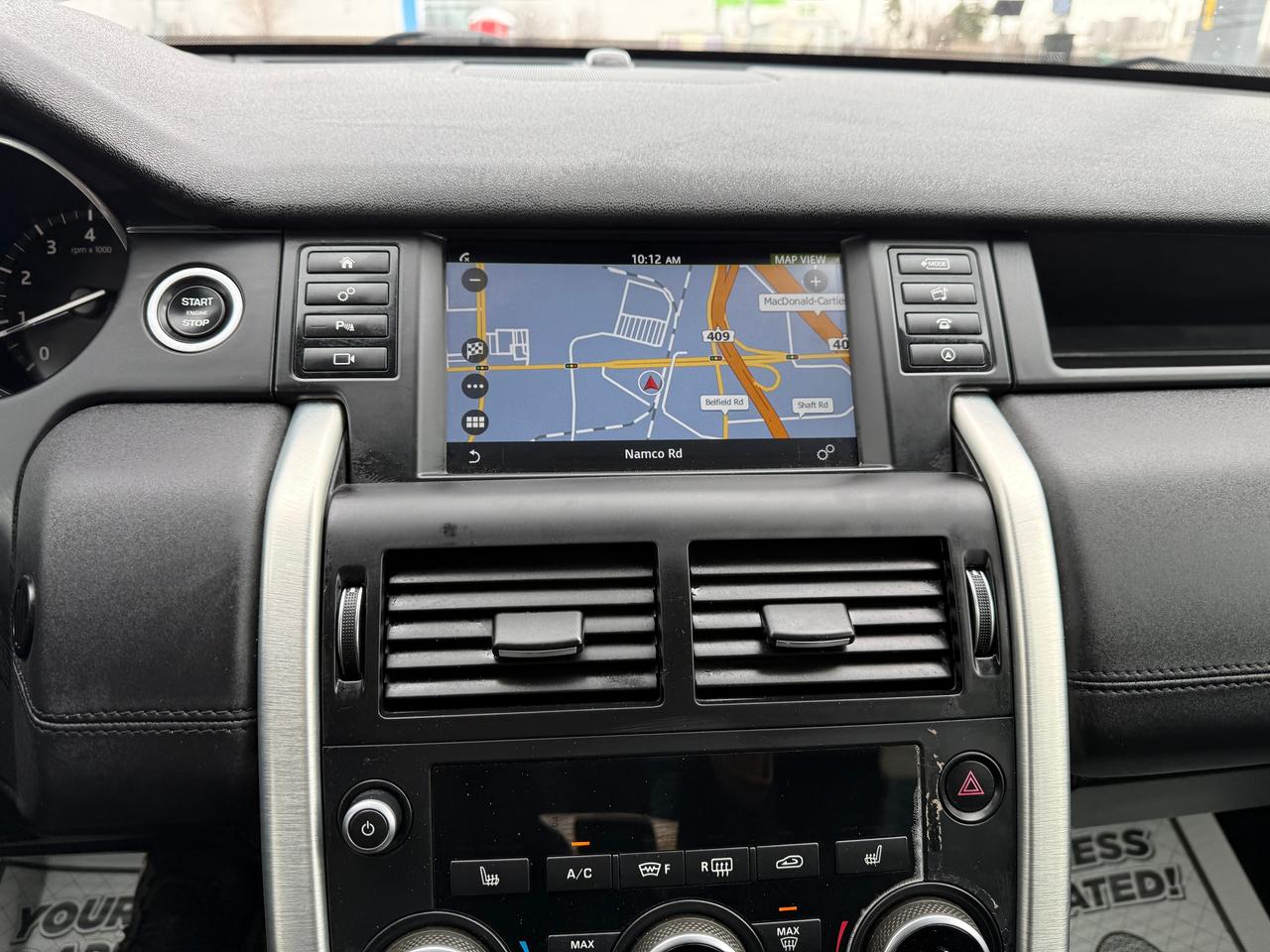 2018 Land Rover Discovery Sport HSE Photo