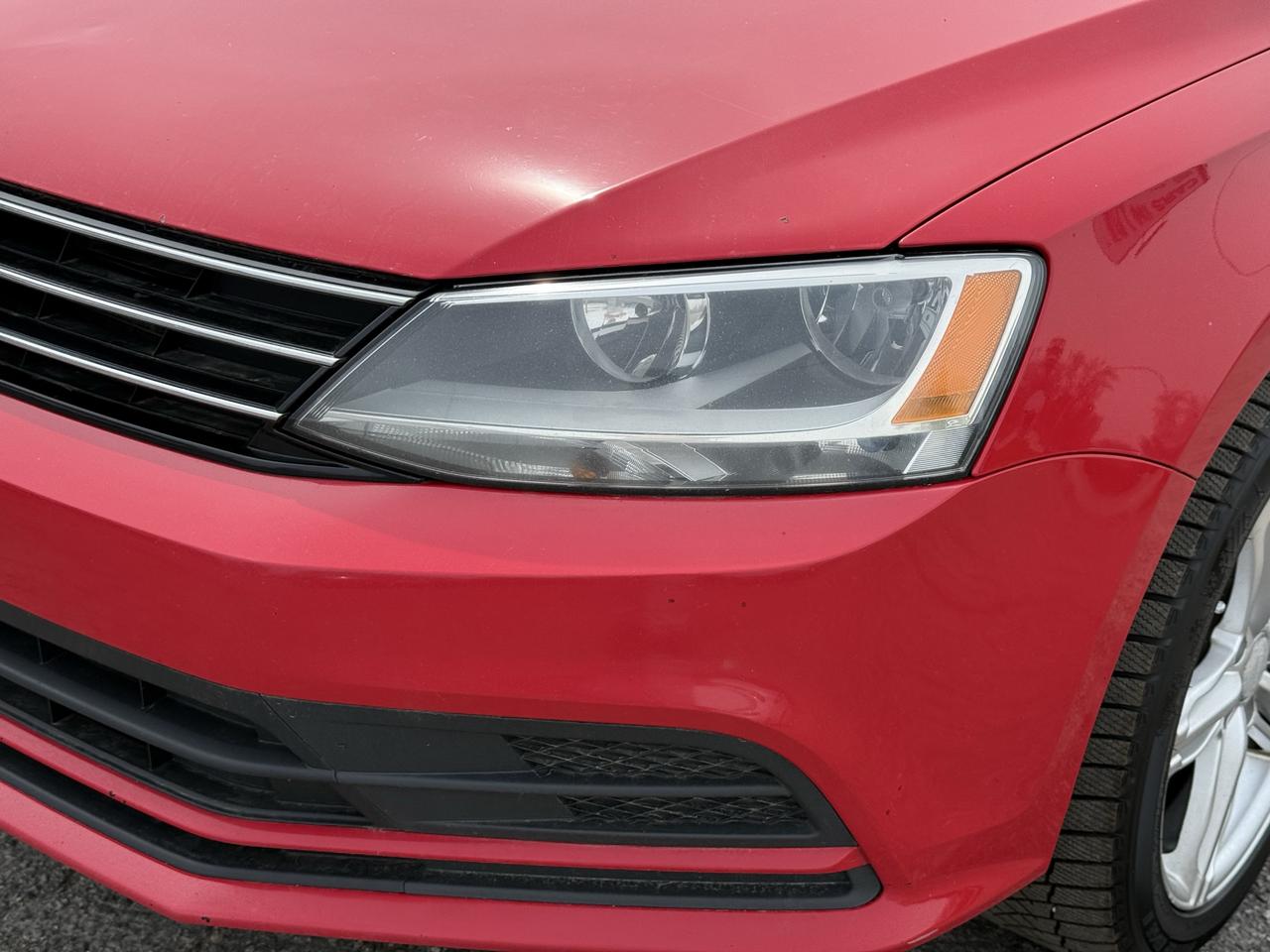 2015 Volkswagen Jetta 4dr 1.8 TSI Man Comfortline Photo