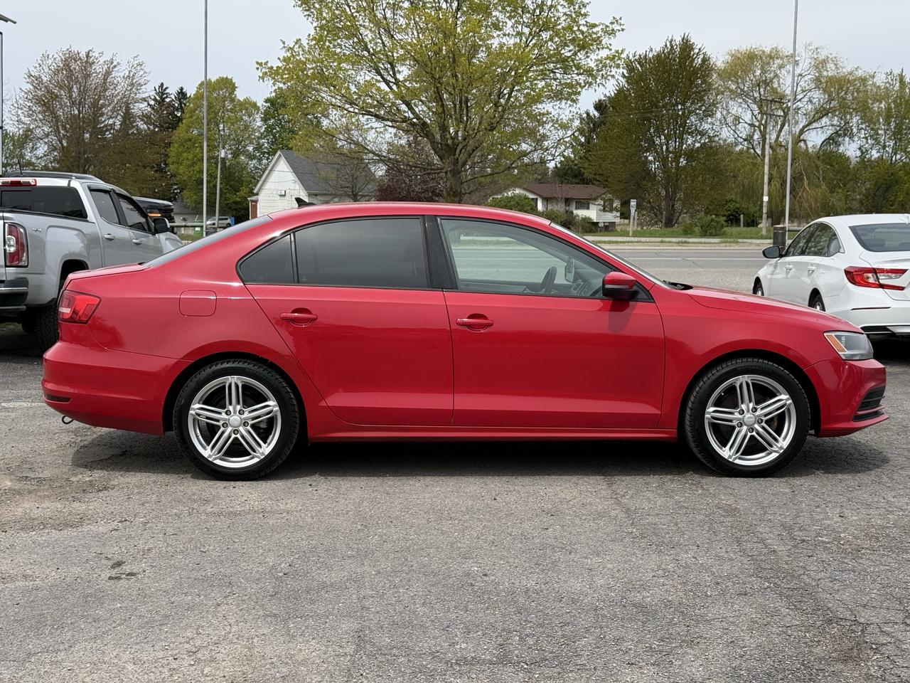 2015 Volkswagen Jetta 4dr 1.8 TSI Man Comfortline Photo1