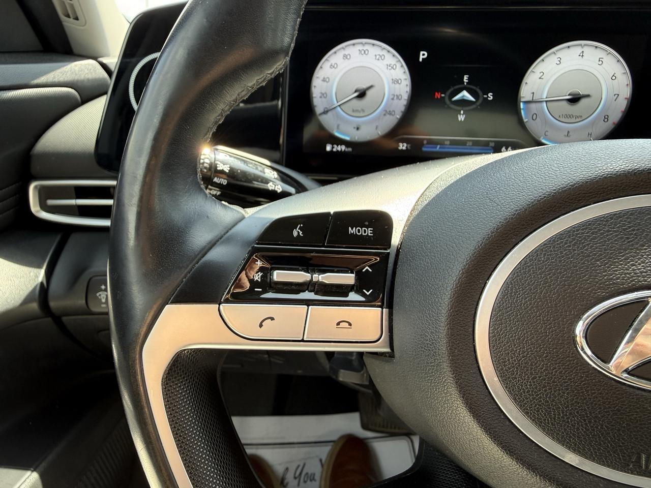 2022 Hyundai Elantra Ultimate Tech Photo