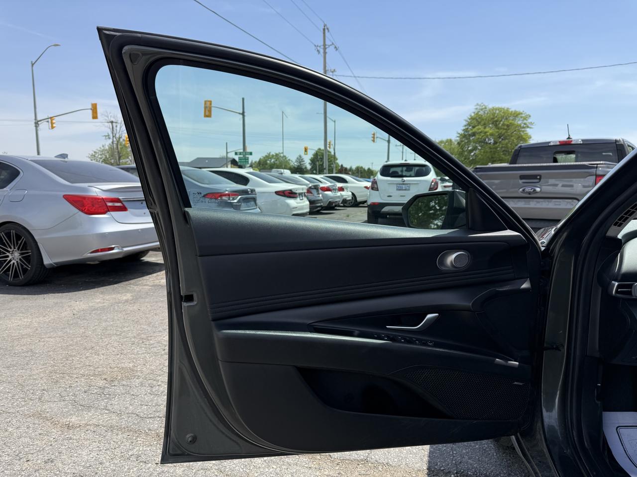 2022 Hyundai Elantra Ultimate Tech Photo