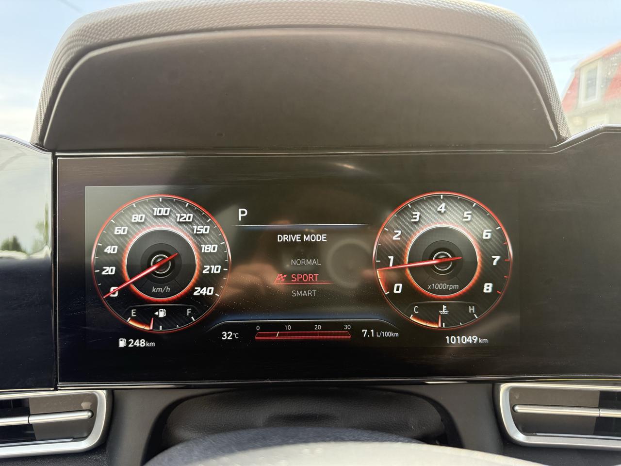 2022 Hyundai Elantra Ultimate Tech Photo