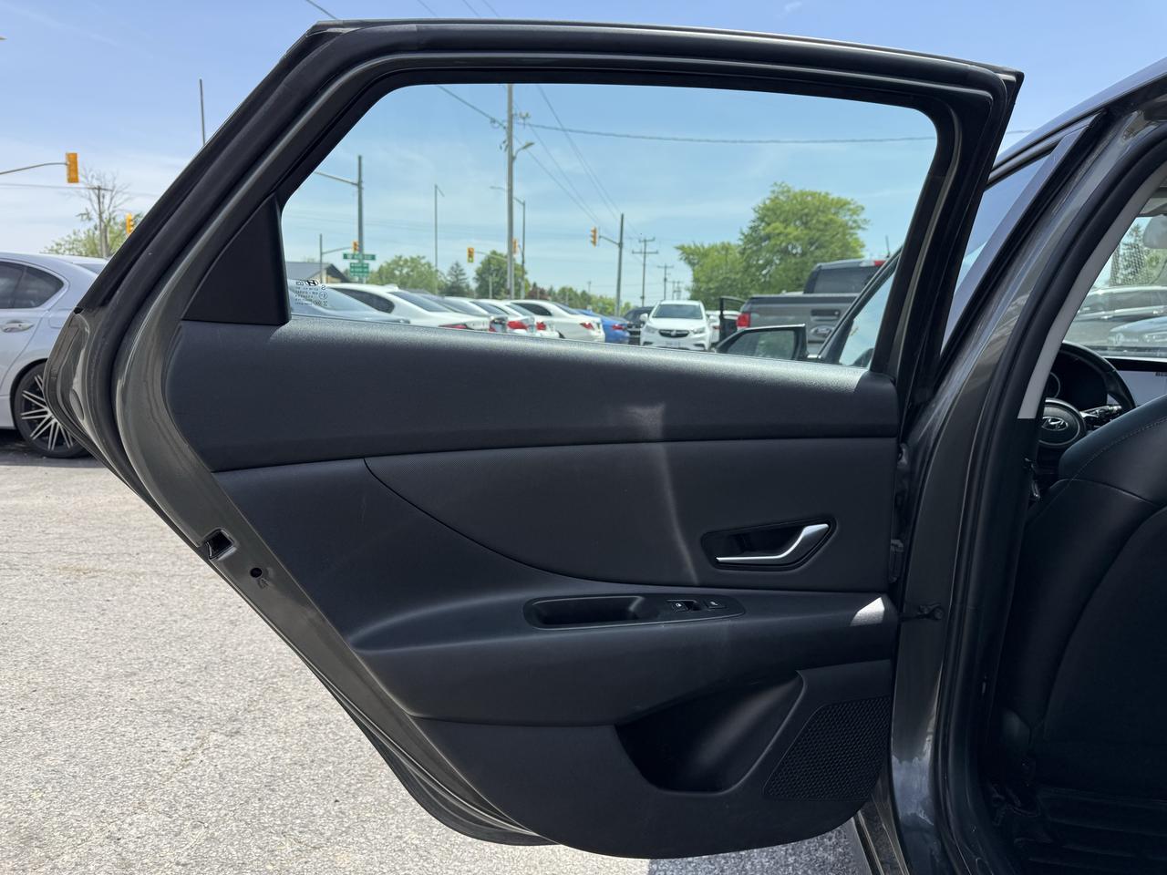 2022 Hyundai Elantra Ultimate Tech Photo