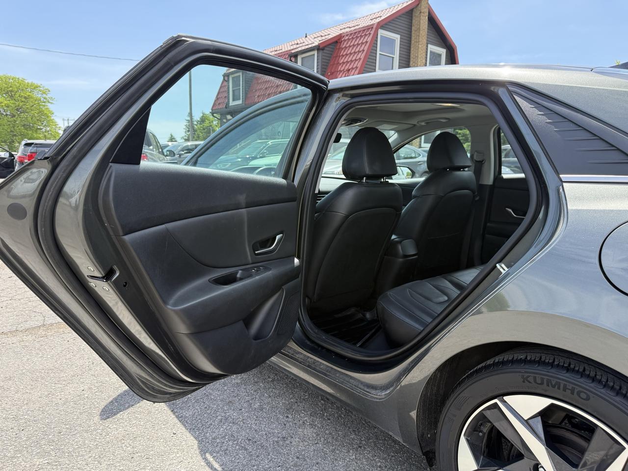 2022 Hyundai Elantra Ultimate Tech Photo