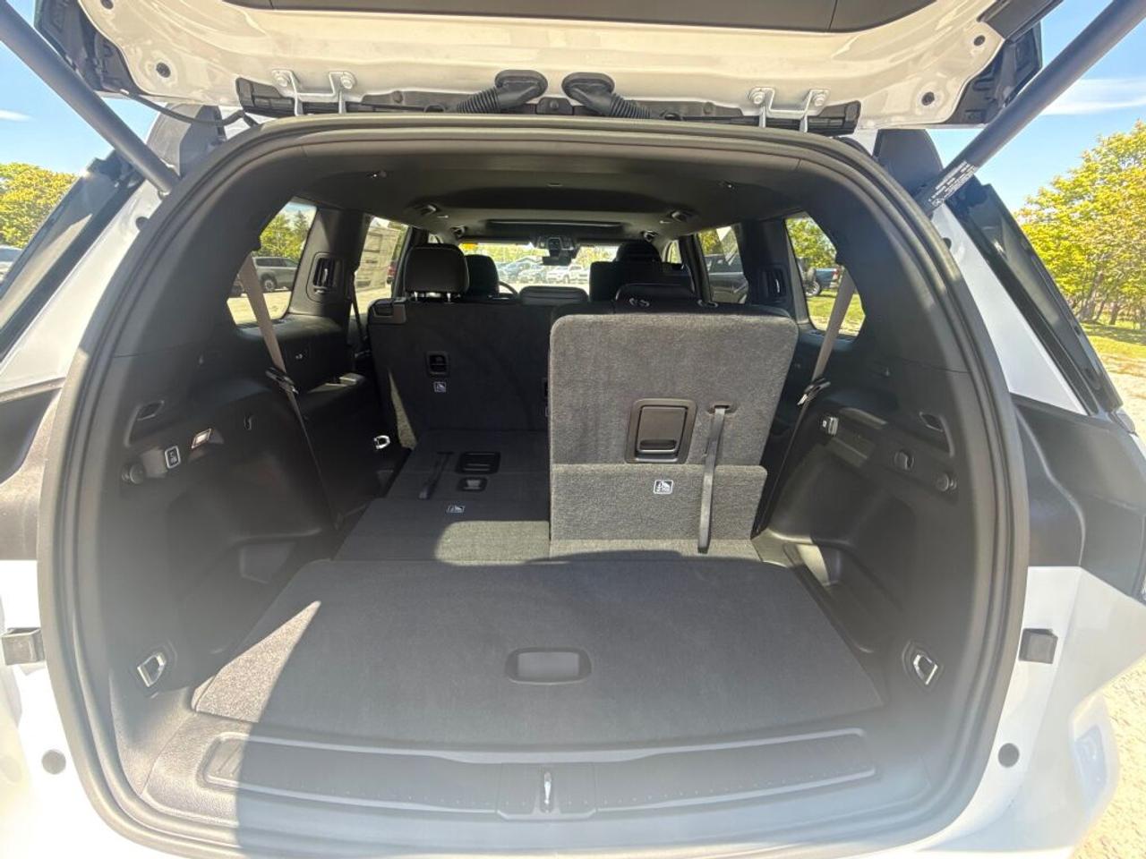 2026 Jeep Grand Cherokee L ALTITUDE Photo