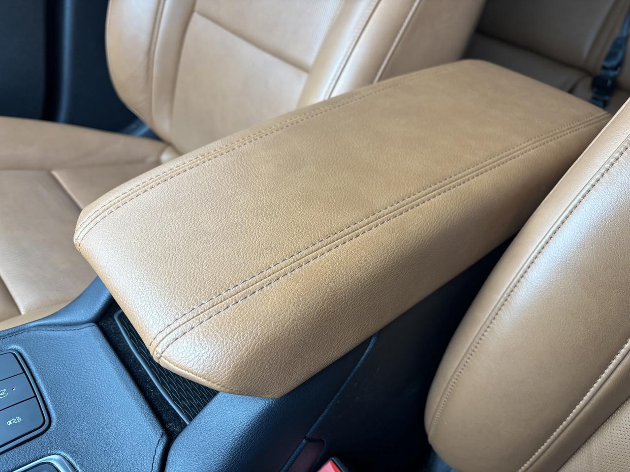 2019 Cadillac XT4 Sport Photo