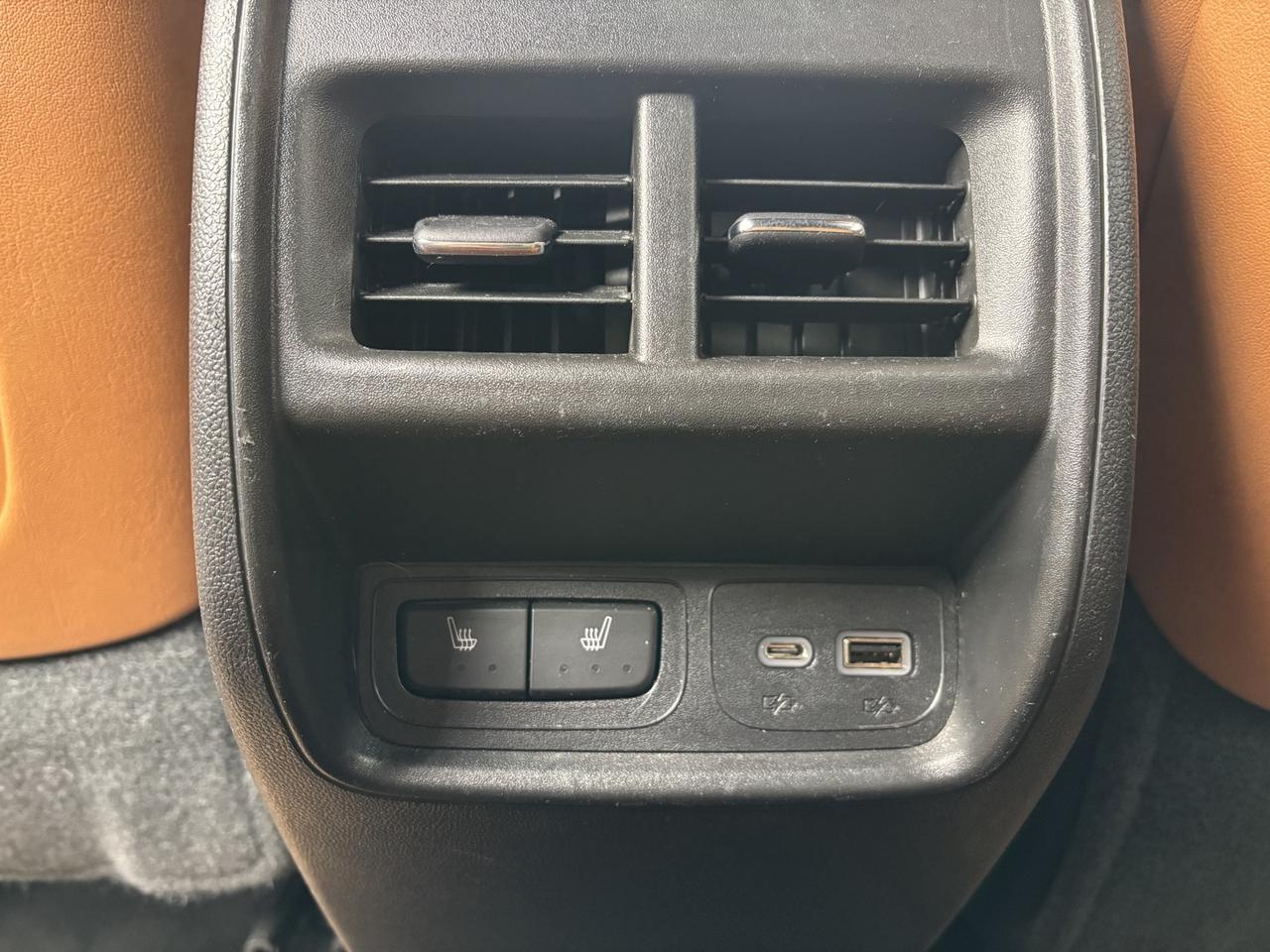 2019 Cadillac XT4 Sport Photo