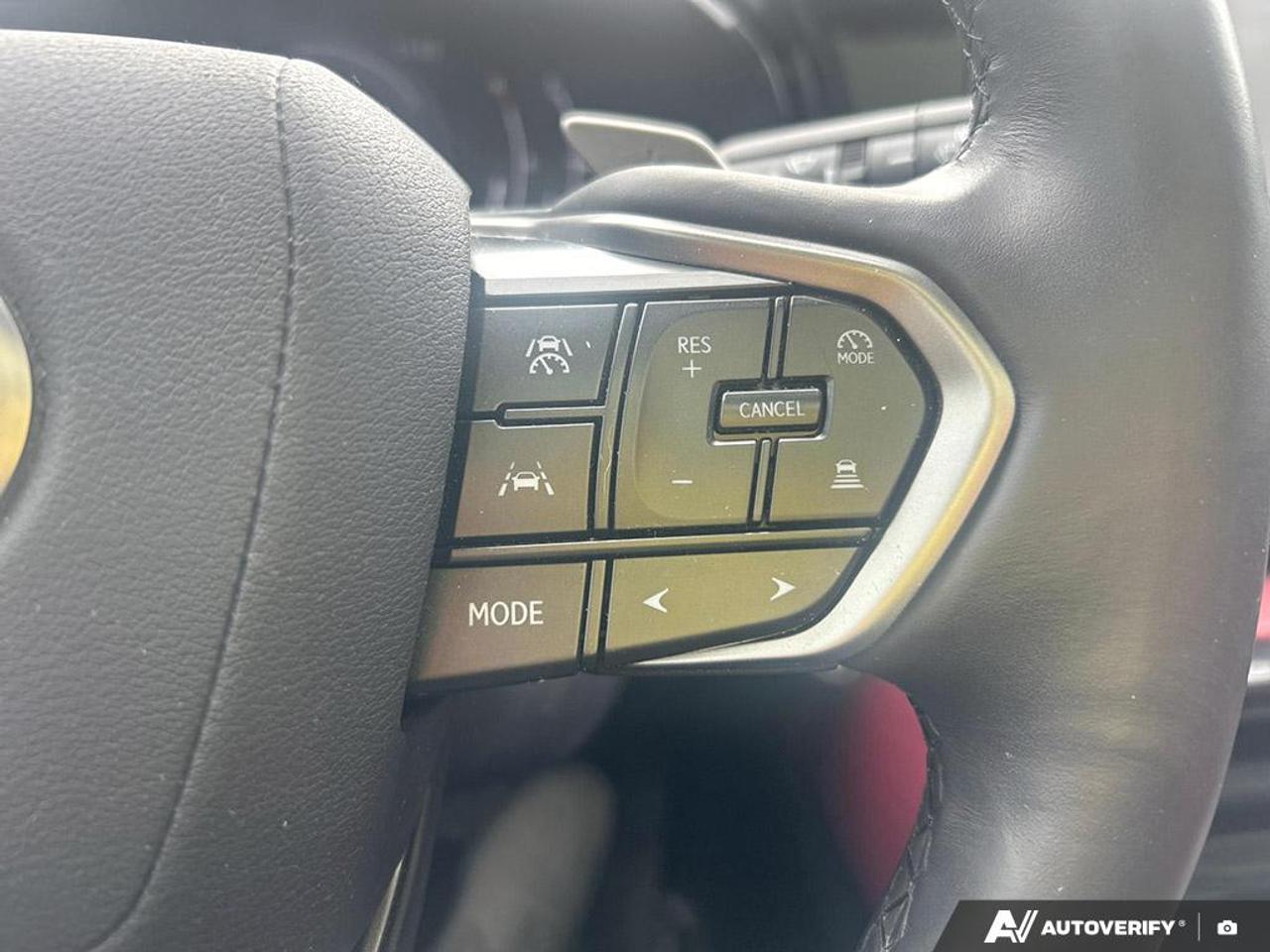 2023 Lexus NX NX 350H / NO ACCIDENTS / PANO ROOF / RED LEATHER Photo