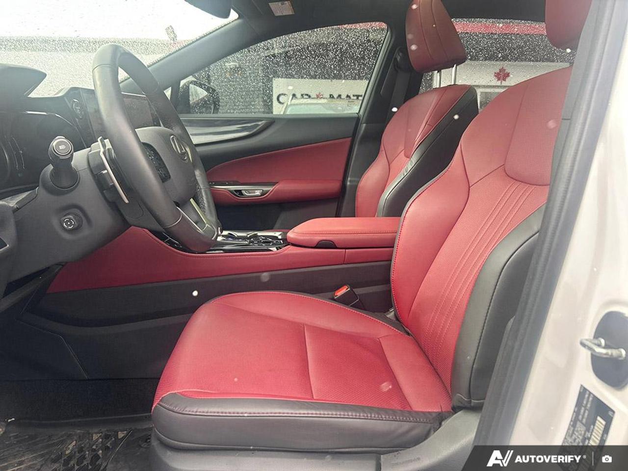 2023 Lexus NX NX 350H / NO ACCIDENTS / PANO ROOF / RED LEATHER Photo