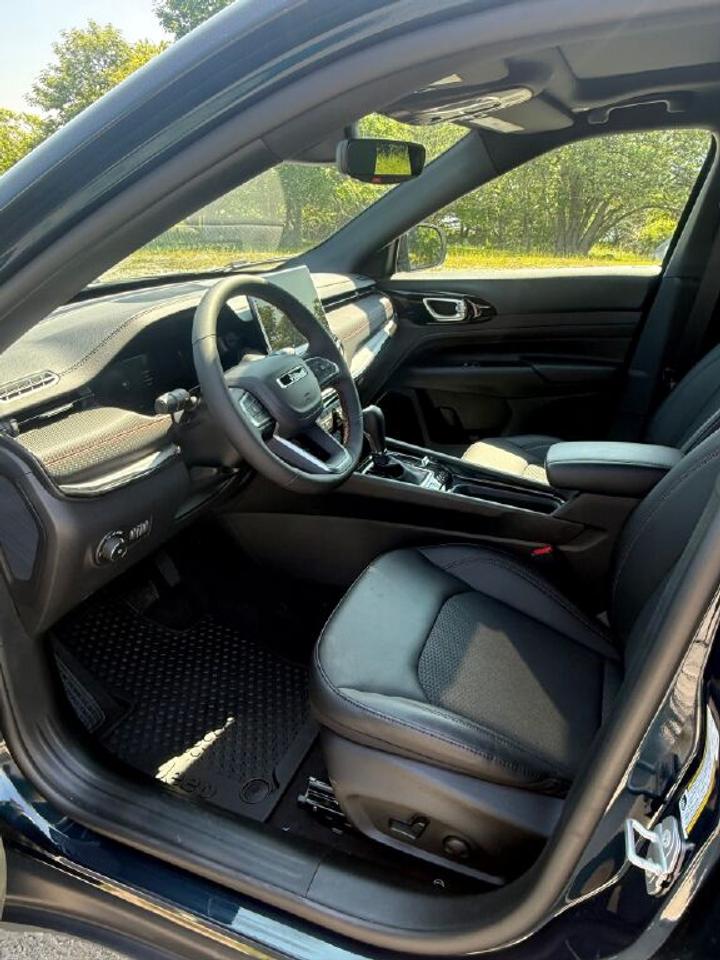 2026 Jeep Compass Trailhawk Photo