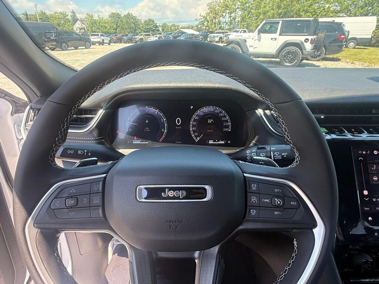 2026 Jeep Grand Cherokee L Laredo X Photo
