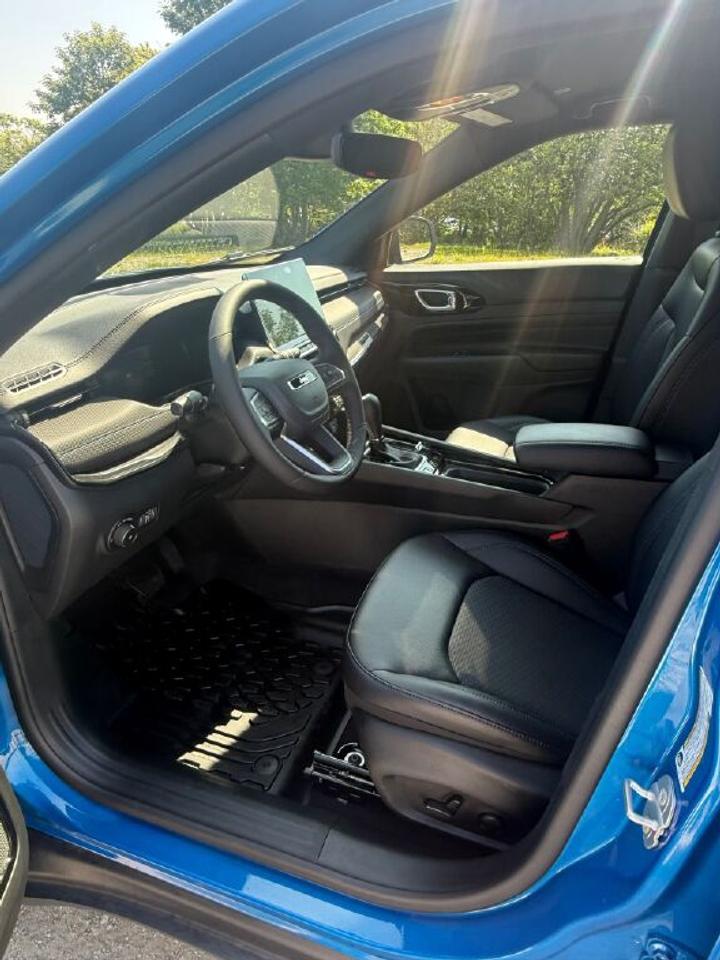 2026 Jeep Compass NORTH Photo