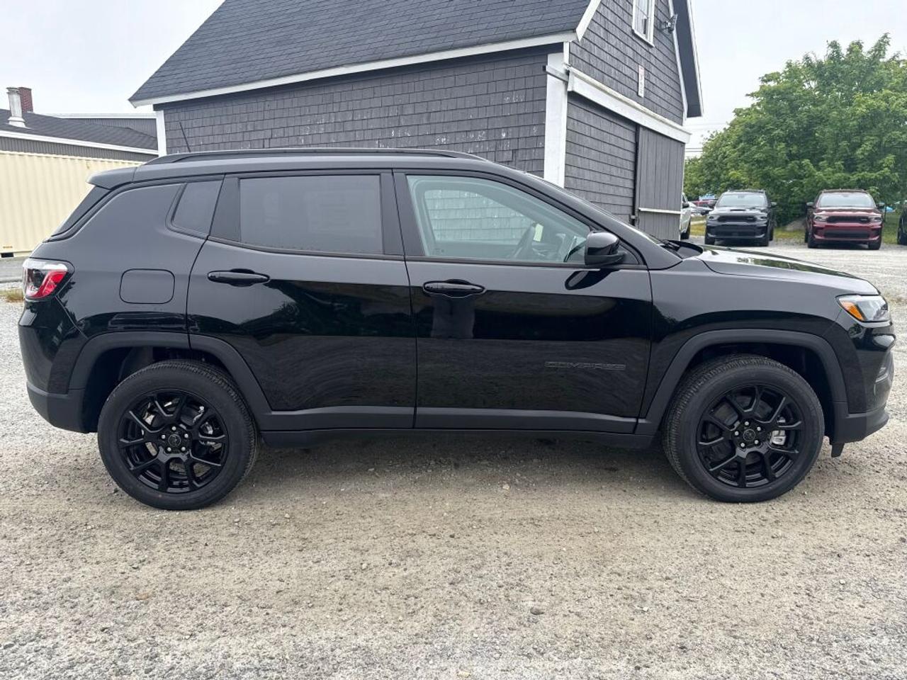 2026 Jeep Compass NORTH Photo