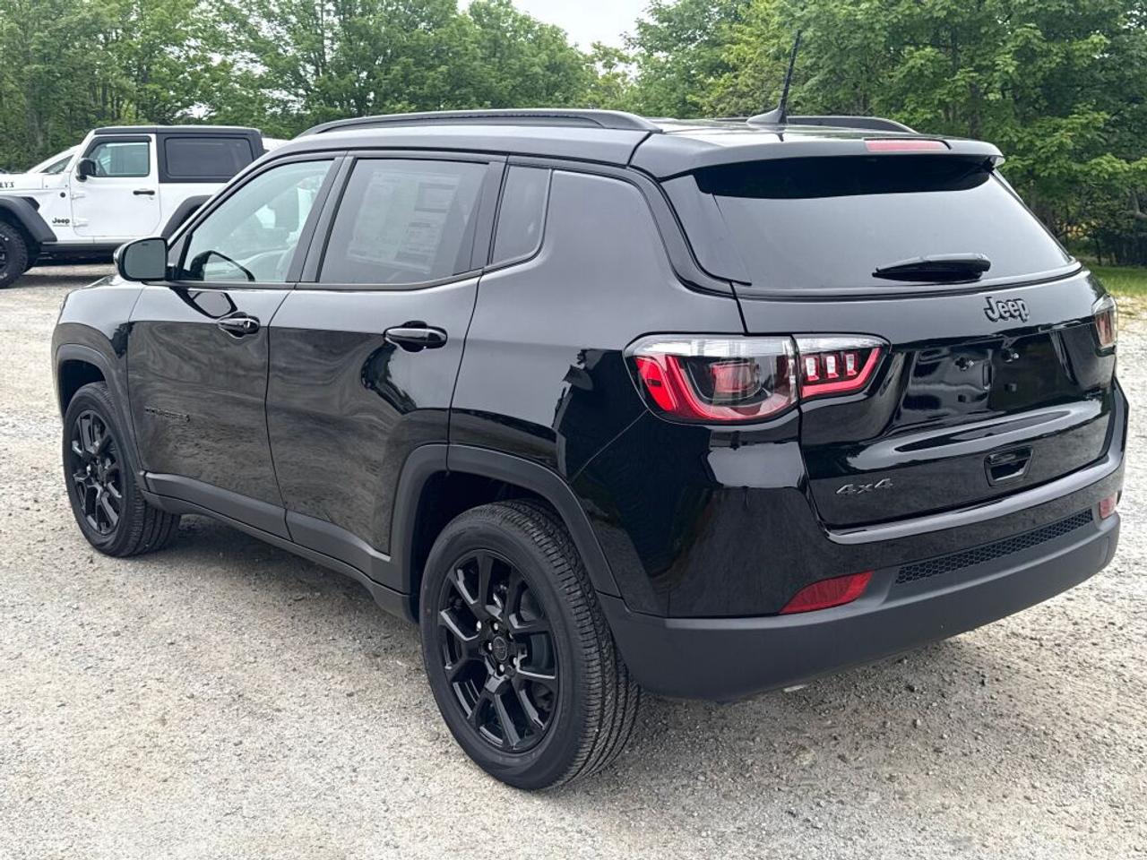 2026 Jeep Compass NORTH Photo