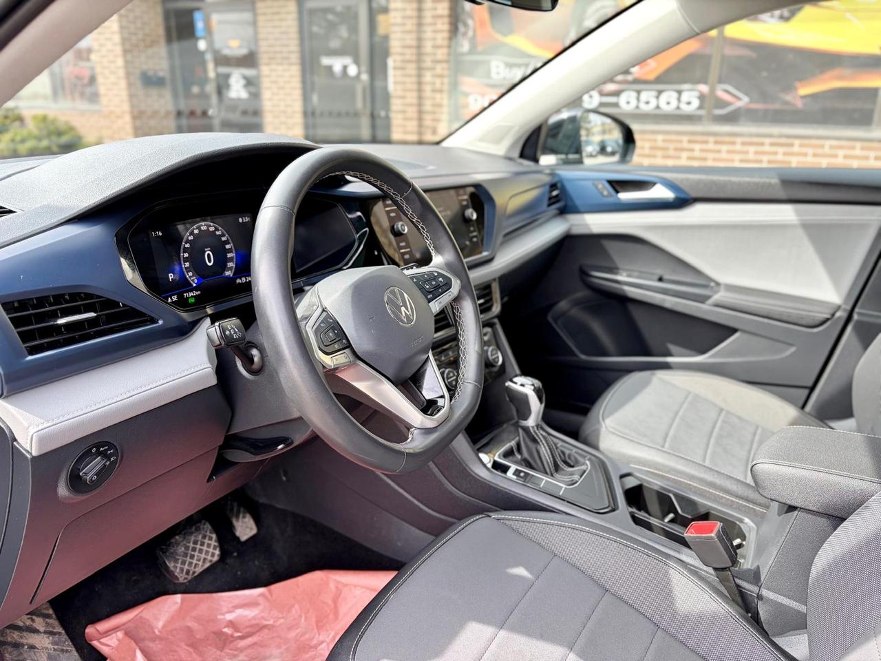 2024 Volkswagen Taos Comfortline FWD Photo