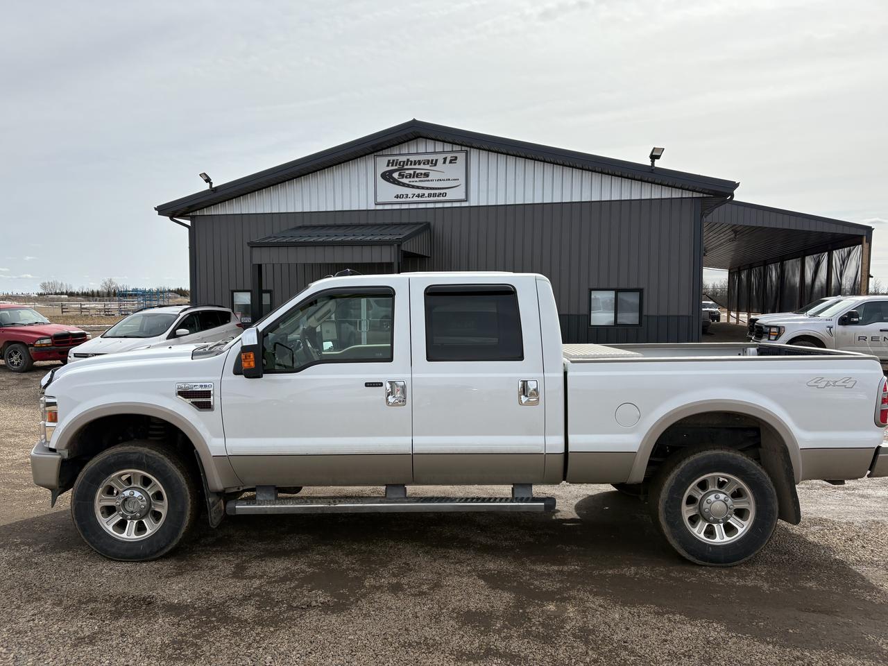 2009 Ford F-350 4WD Crew Cab 156" King Ranch