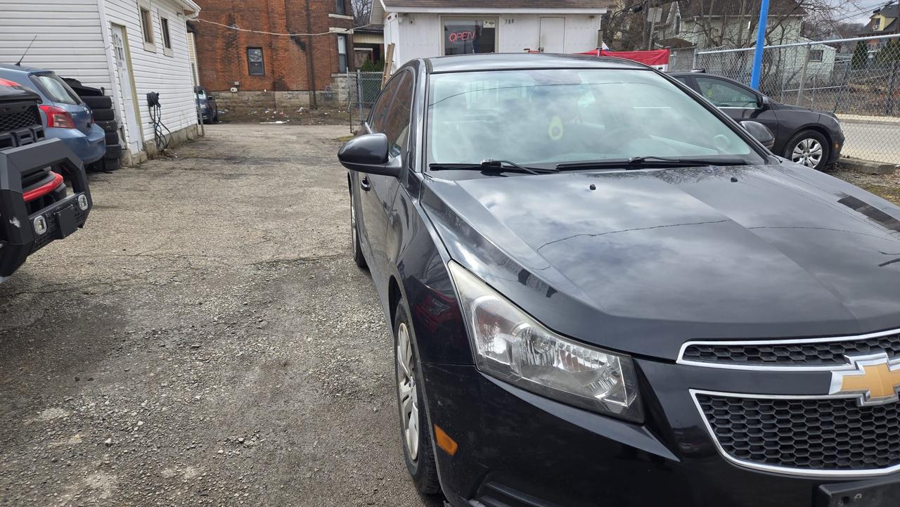 2014 Chevrolet Cruze 1LT Photo